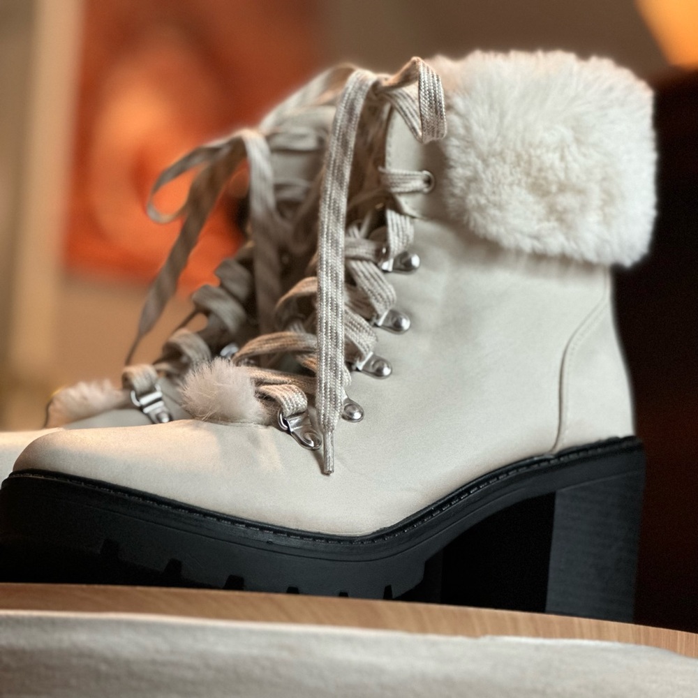 Ivory Fur Boots - Picture 3 of 6